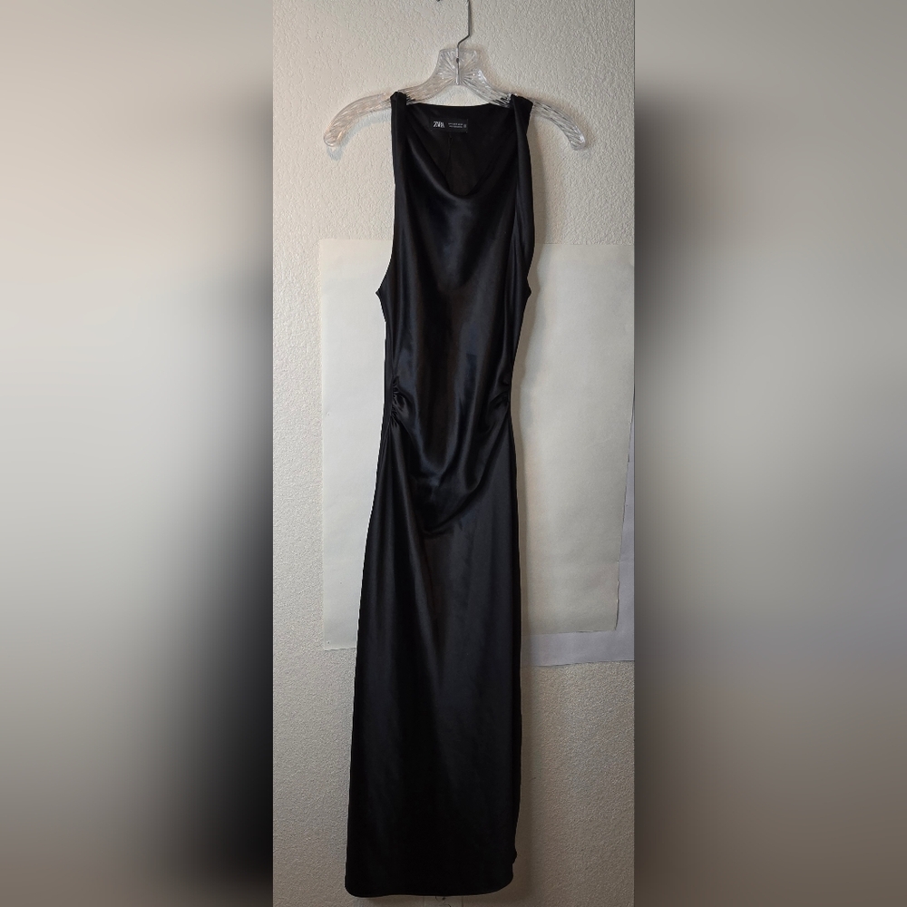 Zara Satin Effect Black Midi Sleeveless Dress - Picture 10 of 10